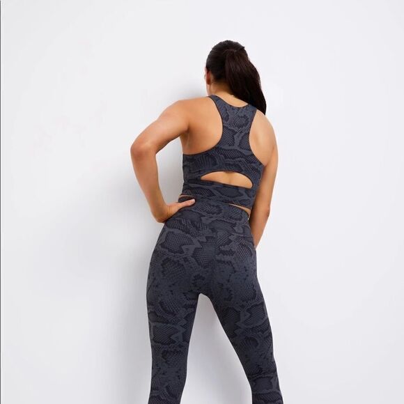 All Fenix Longline Python-Print Racerback Sports Bra XS - Picture 2 of 6